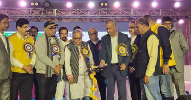 বেস্ট কলকাতা নিউজ : গ্রেটার শিলিগুড়ি পাবলিশার্স এন্ড বুক সেলার্স ওয়েলফেয়ার অ্যাসোসিয়েশনের ব্যবস্থাপনায় উদ্বোধন হল উত্তরবঙ্গের গর্ব'৪৩ তম উত্তরবঙ্গ বইমেলা - ২০২৫'-এর