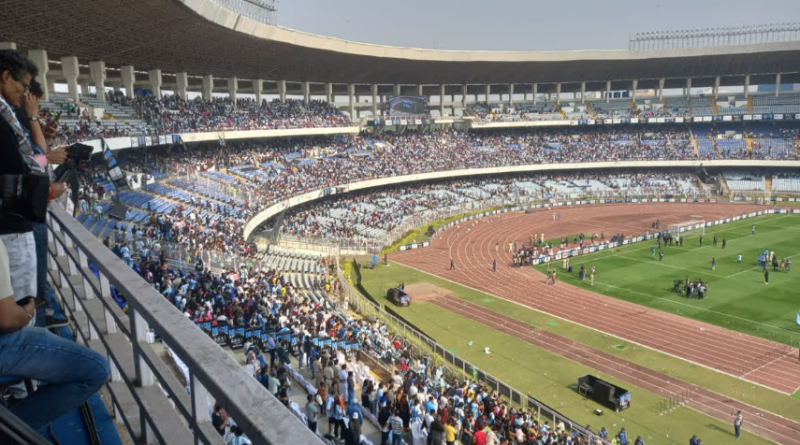 বেস্ট কলকাতা নিউজ : 'মেসি' কাণ্ডের নেপথ্যে কারা, প্রথমে কে ছুঁড়ল বোতল ? সত্য উৎঘাটনে গভীর তদন্তে নামলো সিট