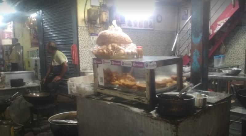 বেস্ট কলকাতা নিউজ : এস আই আরের দাপট, সন্ধ্যার সময় ফাঁকা শিলিগুড়ির প্রায় সব খাবারের দোকান