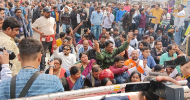 বেস্ট কলকাতা নিউজ : BLO দের তুমুল বিক্ষোভ সিইও অফিসের সামনে , স্বতঃপ্রণোদিত মামলা রুজু লালবাজারের তরফে