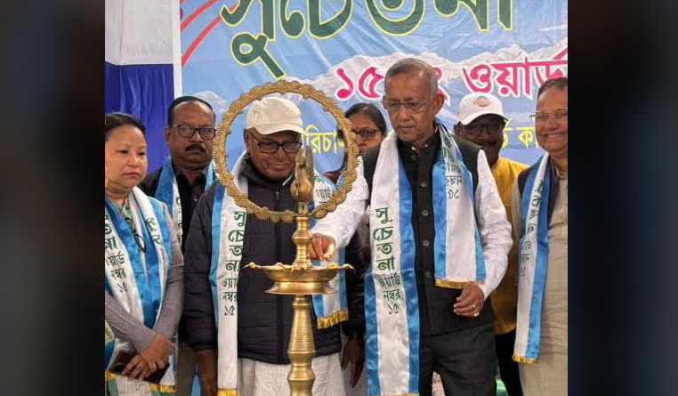 বেস্ট কলকাতা নিউজ : শিলিগুড়ি পুরনিগমের ১৫নং ওয়ার্ডের ওয়ার্ড উৎসব "সুচেতনা"-র শুভ সূচনা করলেন মেয়র গৌতম দেব
