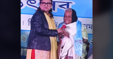 বেস্ট কলকাতা নিউজ : তৃণমূল কংগ্রেসের উদ্যোগে সারা শিলিগুড়িতে চলছে বয়স্কদের সমবর্ধনা প্রদান অনুষ্ঠান