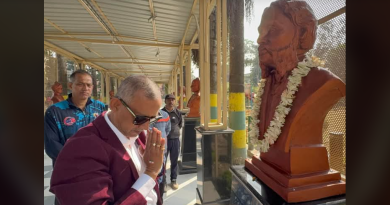 বেস্ট কলকাতা নিউজ : বাংলার নবজাগরণের অন্যতম পুরোধা তথা "মেঘনাদবধ কাব্য"-র রচয়িতা মাইকেল মধুসূদন দত্তের ২০৩তম জন্মদিবসে বিনম্র শ্রদ্ধাঞ্জলি নিবেদন করলেন মেয়র গৌতম দেব