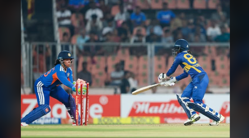 বেস্ট কলকাতা নিউজ : স্বপ্নের ফর্মে ভারতীয় মহিলা ক্রিকেট দল, পাঁচ ম্যাচের সিরিজের চতুর্থ ম্যাচেও পরাজিত করল শ্রীলংকাকে