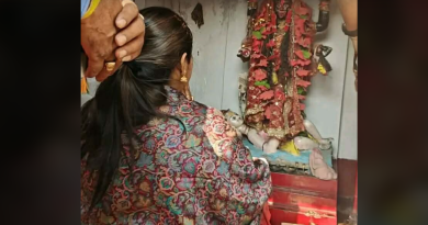 বেস্ট কলকাতা নিউজ : বাংলার উন্নয়নের পাঁচালী নিয়ে বাগডোগরাতে মানুষের বাড়িতে বাড়িতে গিয়ে পৌঁছলেন পাপিয়া ঘোষ