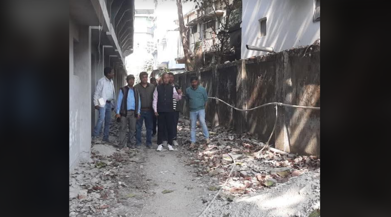 বেস্ট কলকাতা নিউজ : মাননীয়া মুখ্যমন্ত্রী শ্রীমতি মমতা বন্দ্যোপাধ্যায় মহাশয়ার ঐকান্তিক উদ্যোগে অতি দ্রুততার সহিত চলছে কাঞ্চনজঙ্ঘা ক্রীড়াঙ্গনকে আধুনিকরূপে গড়ে তোলার কাজ