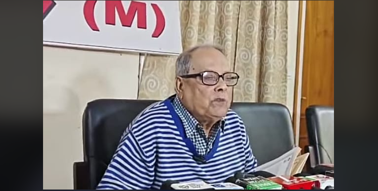 বেস্ট কলকাতা নিউজ : মহাকাল মন্দিরের জায়গায় আইটি হাব দরকার ছিল সাংবাদিক সম্মেলন করে এই ভাষাতেই ক্ষোভ প্রকাশ করলেন অশোক ভট্টাচার্য