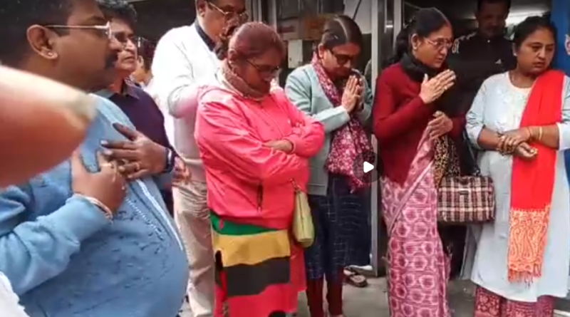 বেস্ট কলকাতা নিউজ : শিলিগুড়ির ১৪ নম্বর ওয়ার্ডে পালন করা হলো নেতাজি সুভাষচন্দ্র বসুর ১২৯ তম জন্ম দিবস