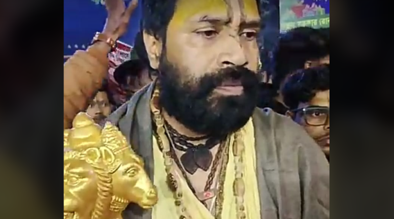 বেস্ট কলকাতা নিউজ : বাংলাদেশে অন্যায় ভাবে হত্যা করা হচ্ছে হিন্দু নাগরিকদের, শিলিগুড়িতে প্রতিবাদ মিছিলে নামলো হিন্দুত্ববাদী সংগঠন বঙ্গীয় হিন্দু জাগরণ মঞ্চ