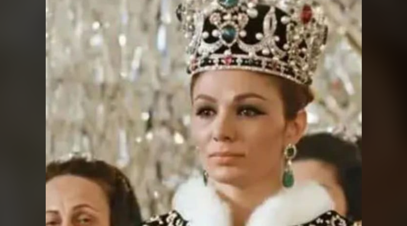 বেস্ট কলকাতা নিউজ : বিশ্বের ইতিহাসে এক অনন্য মুহূর্ত, ইরানের প্রথম সম্রাজ্ঞী হিসেবে রাজ্যাভিষেক হল ফারাহ পাহলভির