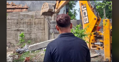 বেস্ট কলকাতা নিউজ : ধরা দিলেন না প্রশান্ত বর্মণ, সুপ্রিম নির্দেশের সময়সীমা শেষ হলেও আত্মসমর্পণ করলেন না প্রাক্তন BDO