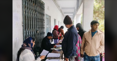 বেস্ট কলকাতা নিউজ : শিলিগুড়ির বিভিন্ন স্কুলে চলছে SIR হেয়ারিং পক্রিয়া, পরিদর্শন করতে এলেন মেয়র গৌতম দেব