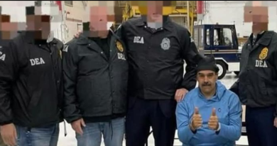 বেস্ট কলকাতা নিউজ : ম্যানহাটনে ডিইএ সদর দপ্তরে হাতকড়া পরা মাদুরো, তোলপাড় শুরু হল নতুন ভিডিওকে ঘিরে