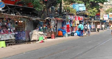বেস্ট কলকাতা নিউজ : অবশেষে শংসাপত্র হাতে পেতে পেতে চলেছে শহরের বৈধ হকাররা, সবুজ সঙ্কেত দিল কেএমসি