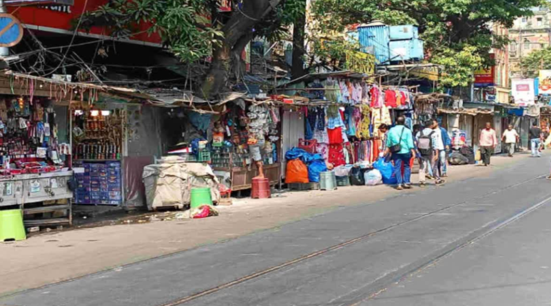 বেস্ট কলকাতা নিউজ : অবশেষে শংসাপত্র হাতে পেতে পেতে চলেছে শহরের বৈধ হকাররা, সবুজ সঙ্কেত দিল কেএমসি