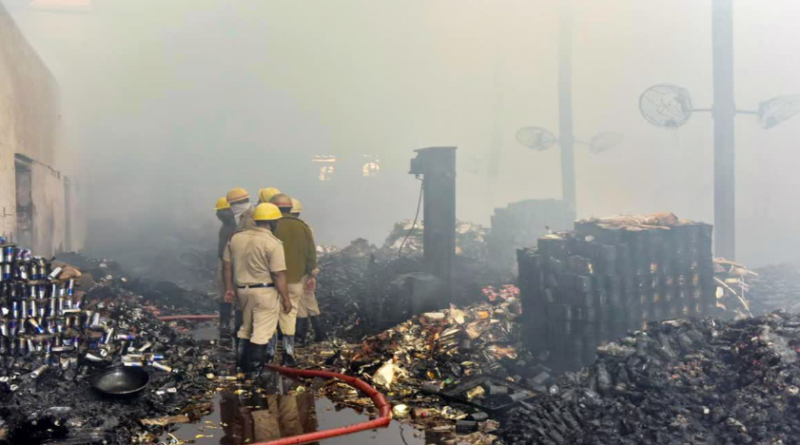 বেস্ট কলকাতা নিউজ : আনন্দপুর অগ্নিকান্ডে মৃত্যু বেড়ে হল ১৬ , নিখোঁজ একাধিক, অবশেষে গ্রেফতার হল গোডাউন মালিক
