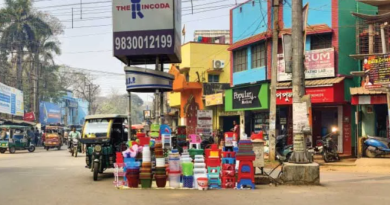 বেস্ট কলকাতা নিউজ : সিউড়ি শহরের বহু রাস্তায় দখল করে চলছে ব্যবসা থেকে দেদার পার্কিং, দ্রুত পদক্ষেপের দাবি জানালো শহরবাসী
