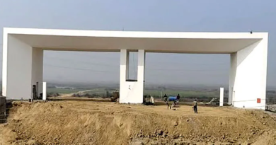 বেস্ট কলকাতা নিউজ : শুধু দাঁড়িয়ে আছে গেট, দ্বারভাঙাতে আজও অবহেলায় পড়ে আছে এইমস তৈরির কাজ