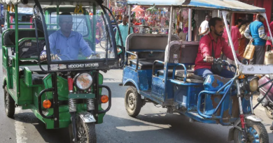বেস্ট কলকাতা নিউজ : টোটোর দৌরাত্ম্য বন্ধ করতে কিউআর কোড বসাতে চলেছে পুরুলিয়া পুরসভা