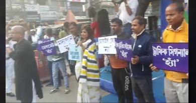 বেস্ট কলকাতা নিউজ : শিলিগুড়িতে পথ নিরাপত্তা কর্মসূচি আয়োজিত হল ট্রাফিক পুলিশের পক্ষ থেকে