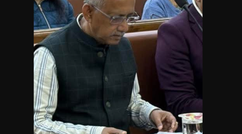 বেস্ট কলকাতা নিউজ : শহর শিলিগুড়িকে আরো উন্নত করতে চান তিনি , পুরসভার বিশেষ অধিবেশনে এমনটাই জানালেন মেয়র গৌতম দেব