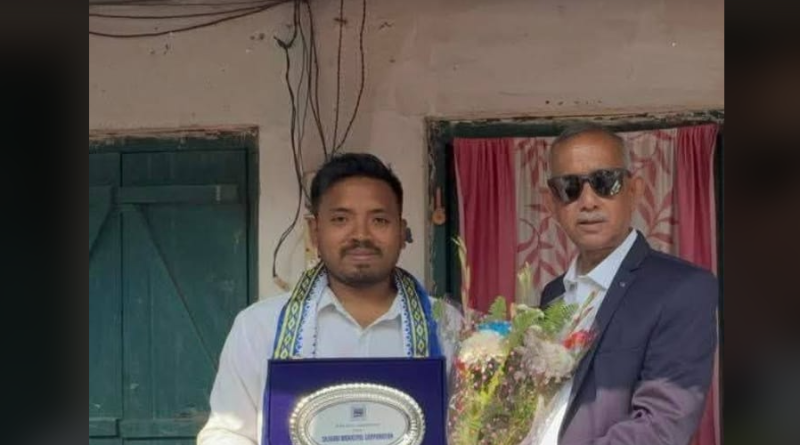 বেস্ট কলকাতা নিউজ : পশ্চিমবঙ্গ সিভিল সার্ভিস(WBCS) পরীক্ষায় রাজ্যে ২৭তম স্থান অর্জন করলো শিলিগুড়ির বাসিন্দা দীপঙ্কর সিনহা,সংবর্ধনা জানালেন মেয়র গৌতম দেব