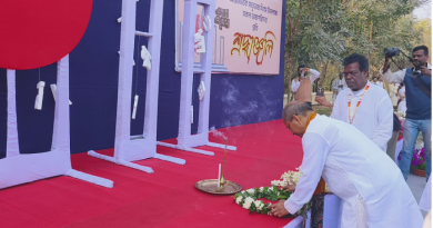 বেস্ট কলকাতা নিউজ : বিশ্বভারতীতে উদযাপিত হল আন্তর্জাতিক মাতৃভাষা দিবস, ওপার বাংলার সঙ্গে সুসম্পর্কে আশাবাদী পড়ুয়ারা