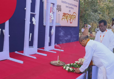 বেস্ট কলকাতা নিউজ : বিশ্বভারতীতে উদযাপিত হল আন্তর্জাতিক মাতৃভাষা দিবস, ওপার বাংলার সঙ্গে সুসম্পর্কে আশাবাদী পড়ুয়ারা