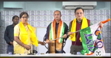 বেস্ট কলকাতা নিউজ : বিধানসভা নির্বাচনের আগে নিজের দল বদল করলেন কার্শিয়াং এর বিজেপি বিধায়ক, পদ্ম শিবির ছেড়ে যোগ দিলেন ঘাসফুল শিবিরে