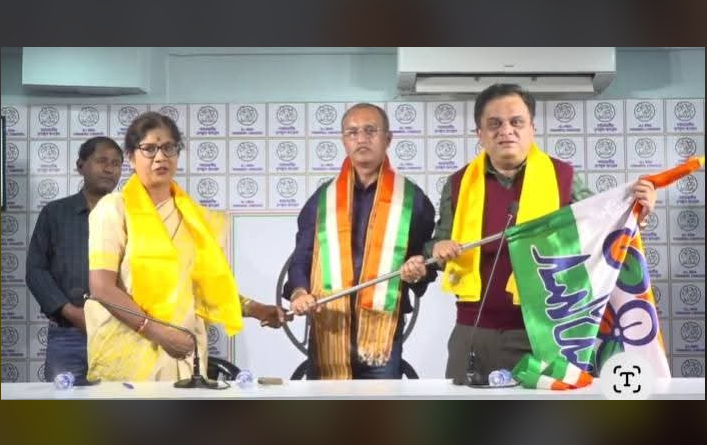 বেস্ট কলকাতা নিউজ : বিধানসভা নির্বাচনের আগে নিজের দল বদল করলেন কার্শিয়াং এর বিজেপি বিধায়ক, পদ্ম শিবির ছেড়ে যোগ দিলেন ঘাসফুল শিবিরে