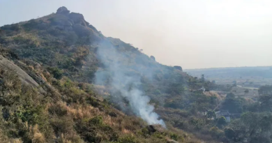 বেস্ট কলকাতা নিউজ : জয়চণ্ডী পাহাড়ের পাদদেশে কালীপাহাড়ে ভয়াবহ আগুন, চরম আতঙ্ক ছড়ালো এলাকায়