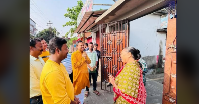 বেস্ট কলকাতা নিউজ : সাত সকালে বাড়ি বাড়ি এসে প্রচার শুরু করলেন কোচবিহার উত্তর বিধানসভা কেন্দ্রের তৃণমূল প্রার্থী পার্থ প্রতিম রায়