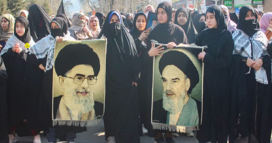 বেস্ট কলকাতা নিউজ : খামেনেই হত্যার প্রতিবাদে বিক্ষোভের পর কাশ্মীরজুড়ে জারি হল এক কড়া বিধিনিষেধ