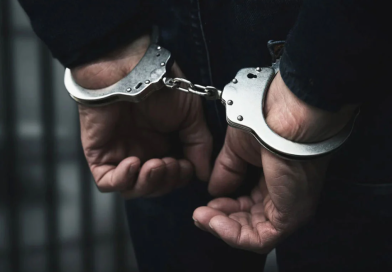 ২ ব্যবসায়ীকে অপহরণ, ১২ বছর পর গুজরাট থেকে গ্রেপ্তার বিহারের গ্যাংস্টার! বেস্ট কলকাতা নিউজ : ২ ব্যবসায়ীকে অপহরণ, ১২ বছর পর গুজরাট থেকে গ্রেপ্তার বিহারের গ্যাংস্টার!