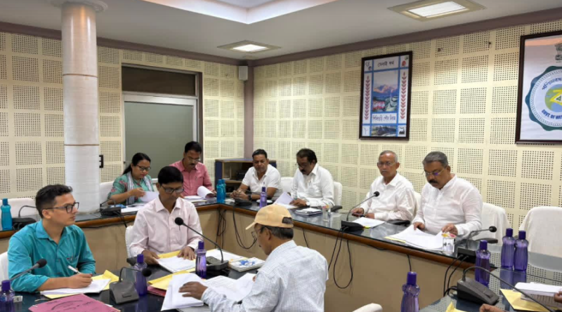 বেস্ট কলকাতা নিউজ : শিলিগুড়ি পুরসভাতে আয়োজিত হল মেয়র পারিসদের বিশেষ এক বৈঠক