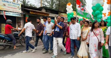 বেস্ট কলকাতা নিউজ : শিলিগুড়ি পুরসভার তেত্রিশ নম্বর ওয়ার্ডে ভোটের প্রচার সারলেন রঞ্জন শীল শর্মা