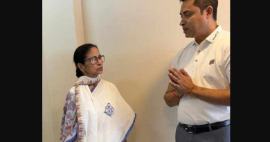 বেস্ট কলকাতা নিউজ : কোচবিহারে মুখ্যমন্ত্রী মমতা বন্দ্যোপাধ্যায়ের সাথে দেখা করলেন জেলা ব্যবসায়ী সমিতির সম্পাদক সুরোজ কুমার ঘোষ