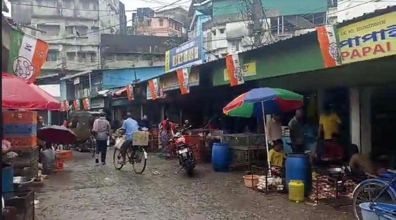 বেস্ট কলকাতা নিউজ : একদিকে সামনে ভোট, অন্য দিকে বর্ষার পরিস্থিতি, এই আবহে মুরগিহাটিতে অধিপত্য বিস্তার শুরু করলো রাজনৈতিক দলগুলি