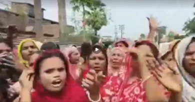 বেস্ট কলকাতা নিউজ : ভোটার তালিকা থেকে নাম বাদ পড়ার প্রতিবাদে জাতীয় সড়কে টায়ার জ্বালিয়ে বিক্ষোভ ও পথ অবরোধ মালদার একাধিক এলাকার বাসীন্দাদের