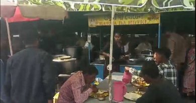 বেস্ট কলকাতা নিউজ : শিলিগুড়ির সেবক রোডে বাবুদার মাছ এবং মাংসের হোটেল,কত ধরনের ভিড় হতে পারে, যা দেখলেও ভাবা যায়না