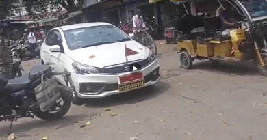 বেস্ট কলকাতা নিউজ : শিলিগুড়ির বিধান মার্কেটে দুই চাকার গাড়ি রাখা নিয়ে সমস্যা বাড়ছে দিনের পর দিন