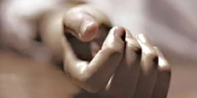 বেস্ট কলকাতা নিউজ : শান্তির ভোট দেখল কাঁথি ও এগরার সাত বিধানসভা, লাইনে দাঁড়িয়ে মৃত্যু এক প্রৌঢ় ভোটারের