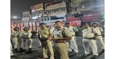 বেস্ট কলকাতা নিউজ : ভোটের আগে 'হাই অ্যালার্ট' জারি হল কলকাতায় , হোটেল-লজ কড়া নজরদারি আওতায় আনার নির্দেশ দিল লালবাজার