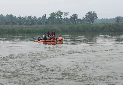 বেআইনিভাবে নদী থেকে বালি উত্তোলন! ফেরার পথে নৌকা উলটে মৃত্যু হল ২ জনের বেস্ট কলকাতা নিউজ : বেআইনিভাবে নদী থেকে বালি উত্তোলন! ফেরার পথে নৌকা উলটে মৃত্যু হল ২ জনের