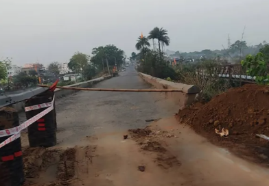 গভীর রাতে ভেঙে পড়ল ব্রিজ, অবরুদ্ধ হয়ে পড়লো রঘুনাথপুর-বরাকর রাজ্য সড়ক বেস্ট কলকাতা নিউজ : গভীর রাতে ভেঙে পড়ল ব্রিজ, অবরুদ্ধ হয়ে পড়লো রঘুনাথপুর-বরাকর রাজ্য সড়ক