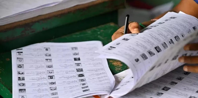 বেস্ট কলকাতা নিউজ : ট্রাইবুনালে বাঁকুড়ায় মাত্র সাত জনের নাম উঠল অতিরিক্ত তালিকায় , সংশয় কাটলো ভোট দেওয়া নিয়ে