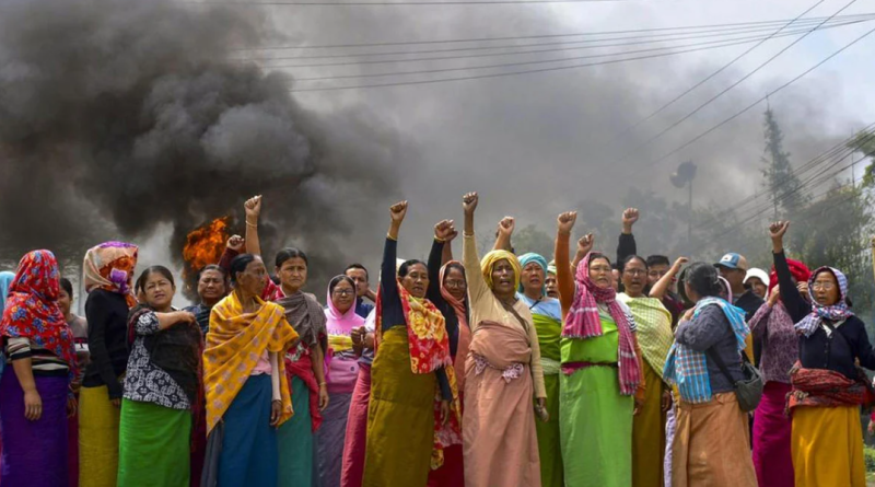 বেস্ট কলকাতা নিউজ : মণিপুরে বিএসএফ জওয়ানের বাড়িতে জঙ্গি হামলা! রকেট লঞ্চারে প্রাণ গেল ২ শিশুর, জারি কারফিউ