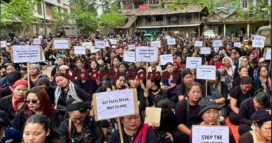 বেস্ট কলকাতা নিউজ : চরম উত্তাল পরিস্থিতি মণিপুরে, এক তুমুল বিক্ষোভ মুলাম হামলার নিরপেক্ষ তদন্তের দাবিতে