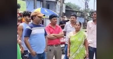 বেস্ট কলকাতা নিউজ : শিলিগুড়ির ফুলবাড়িতে মহিলার গয়না নিয়ে পালালো এক যুবক