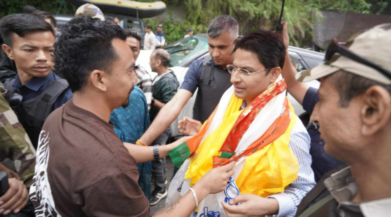 বেস্ট কলকাতা নিউজ : কালিম্পংয়ে এলেন সাংসদ রাজু বিস্তা, ধন্যবাদ জানালেন সেখানকার স্থানীয় মানুষজনকে